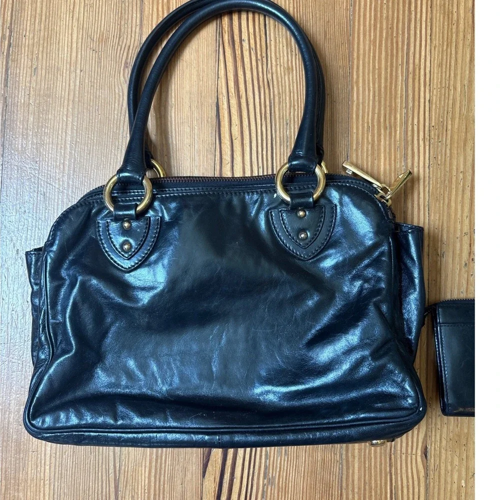 Marc Jacobs Satchel Bag Women Black Leather Gold Push Lock Vintage SIZE Medium